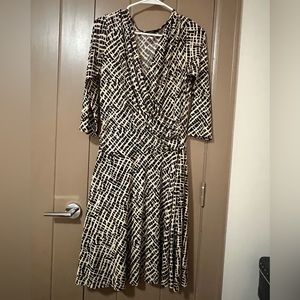 🔆🔅Women’s dress midi color brown and cream🔆🔅